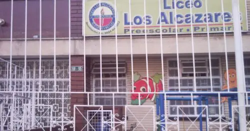 LICEO LOS ALCAZARES LA ESPERANZA SUR LICEO LOS ALCAZARES LA ESPERANZA SUR